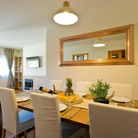 Stunning Sunny Flat - Front Matosinhos (Porto)
