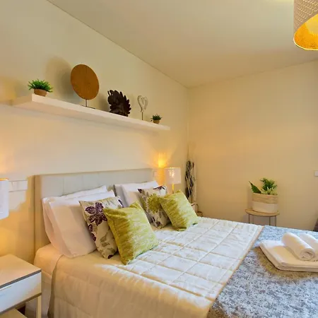 Stunning Sunny Flat - Front Matosinhos (Porto)